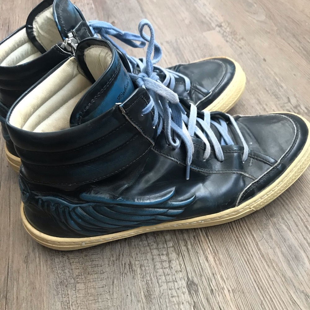 Robin’s Jeans shoes